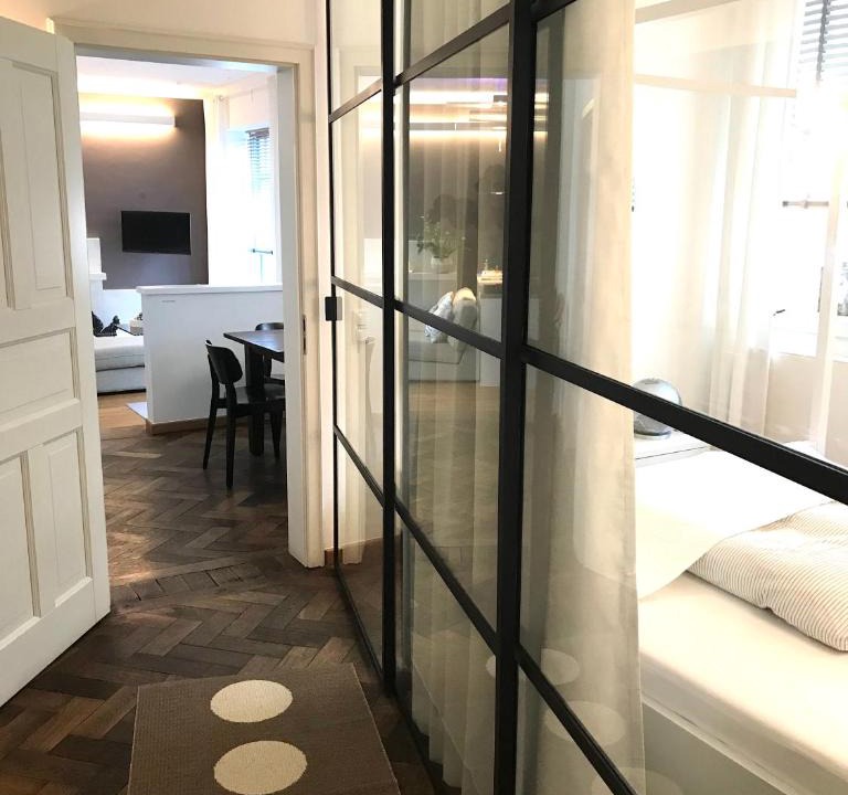 Dreimuhlen Apartment | Asante-Design-Apartment Deluxe - very central