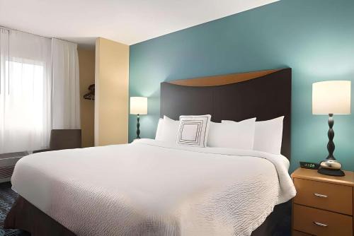 Dubuque Hotel | Dubuque Inn & Suites