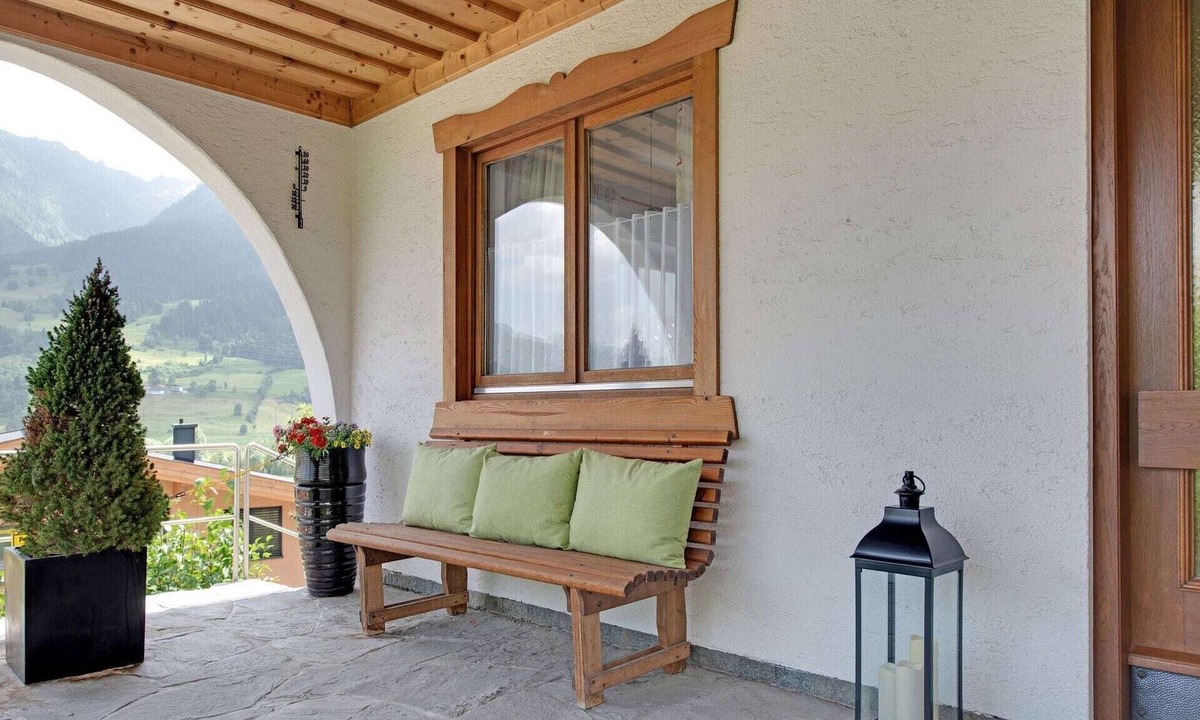 Walchen Apartment | Snug Apartment in Walchen near Niedernsill Swimming Lake