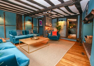 130 m² Cottage ∙ 3 bedrooms ∙ 6 guests in Stratford-upon-Avon