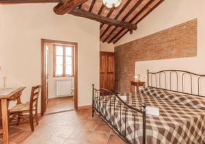 Apt 16A in Querce