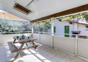 Cozy Beach House: Steps from Center, 400m to Ocean, Sleeps 6 in Biscarrosse Plage
