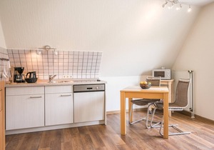 House Abendrot Whg. 4, well-kept vacation apartment for 2 persons in Büsum