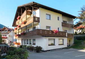 75 m² Apartment ∙ 3 bedrooms ∙ 6 guests in Saint Valentin auf der Haide