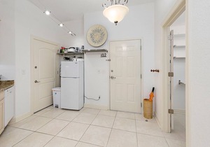 Salt Air Villas #214 | Close to Beach | Pool & Gated Community in Saint Simons Island