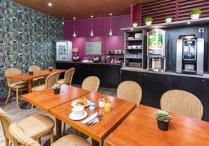 Teneo Apparthotel Bordeaux Gare Saint Jean in Bordeaux