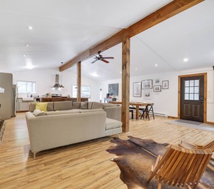 Locust Cottage 