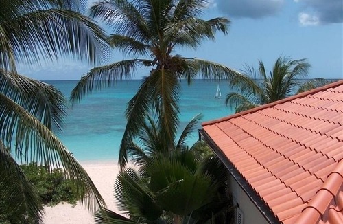 Brighton Villa | Beachfront Studio -Sea and Sand at the West-Coast of Barbados