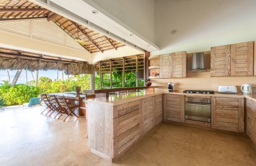 Las Terrenas Villa | Beachfront Tropical Villa with Private Pool