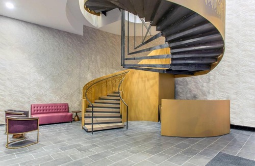 Gayborhood Hotel | Cambria Hotel Philadelphia Downtown - Center City