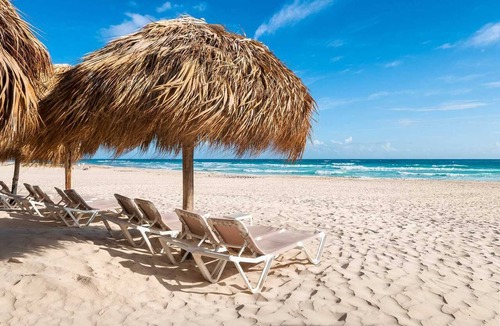Bavaro Hotel | Casino & Relaxation! Carib Sand Suite Double – Hard Rock Punta Cana | 4 Units