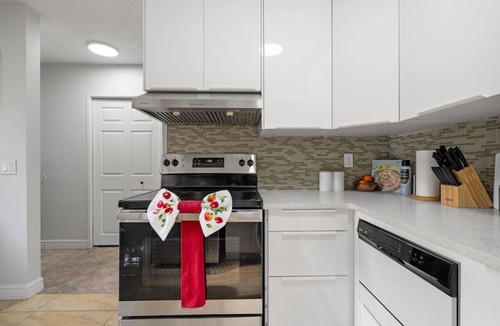 Montgomery House | Central AC » 2x King Bed » Foosball » Game Area