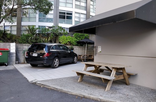 Newton Hotel | City Lodge Accommodation - Hostel