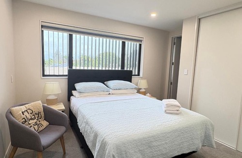 Mount Eden House | Eden Blues