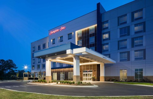 Smithfield Hotel | Hampton Inn Smithfield Selma, NC
