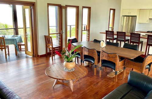 Matei House | Hilltop Villa In Taveuni