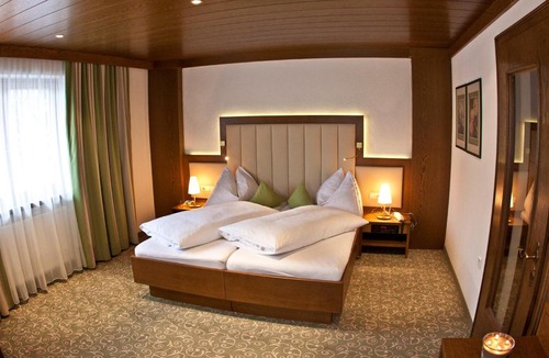 Ischgl Apartment | Hotel Garni Pra Posta