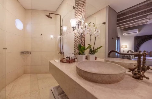 Bocagrande Hotel | HOTEL NOI 1860: LUXURY HOUSE CARTAGENA DE INDIAS - King bed