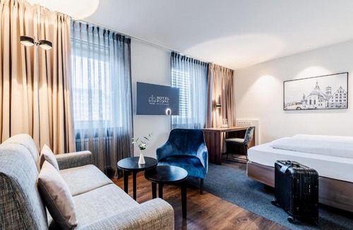 Rathaus Hotel | Hotel Royal
