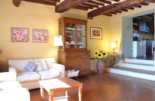 Castellina in Chianti House | House with swimming pool. Medieval village in the heart of Chianti Classico