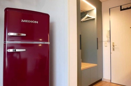 Gera Condo | Modern apartment nearby university & the "Elster cycle path"-Karls Apartment B14