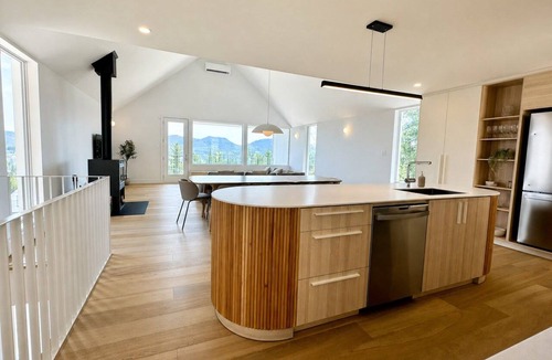 Saint Come House | On The Rocks, Spa, Babyfoot, vue magnifique