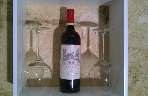 Hotel de Ville - Quinconces Apartment | RARE HEART OF BORDEAUX. Stone studio and patio, Tourny-Quinconces