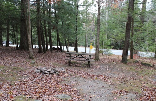 Clarington Cabin | Spacious Log Cabin with Fireplace and Hot tub