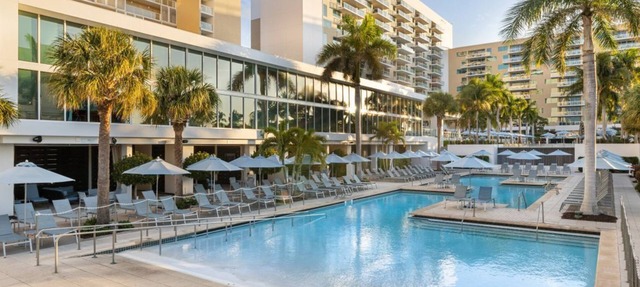3-bedroom hotel in amazing Marco Island right on the beach! in Marco Island