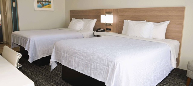 4 Rooms Ideal for Families & Groups | 1.21 Miles to Foley Sports Complex in Foley