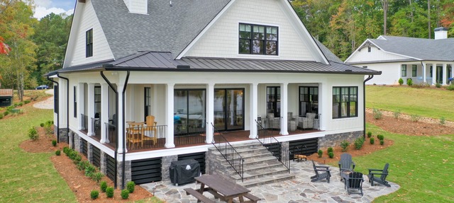 5 King Bedrooms En Suite!Complimentary paddle boards, kayaks, canoe, paddle boat in Eatonton