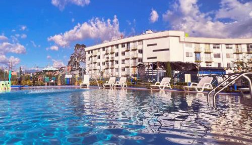 APARTHOTEL 2km PARQUE DEL CAFÉ BOOKUTRIP in Montenegro