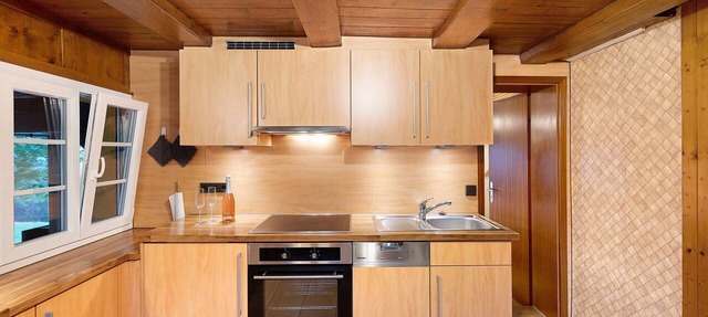 Apartment 'Reesbauernhof - Fewo Abendrot' with Mountain View, Shared Terrace & Wi-Fi in Oberried