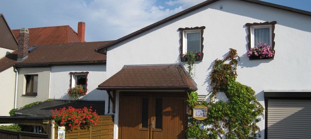 Apartment 'Veronika' with Shared Terrace, Garden and Wi-Fi in Ilmenau
