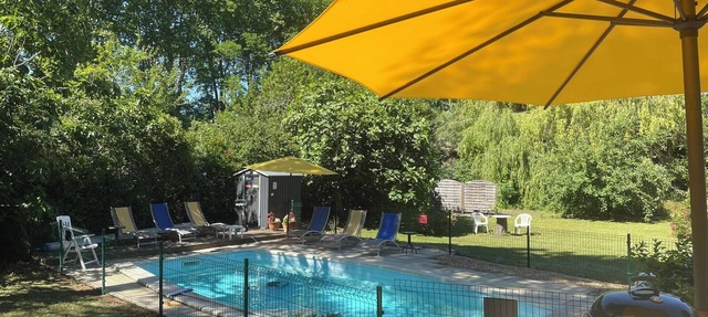 Architect Designed Villa with pool set in Mature Gardens ideal for Large Groups in Bellegarde-Du-Razès