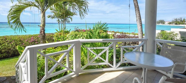 Beachfront Cosy and Romantic Condo - Nautilus in Worthing