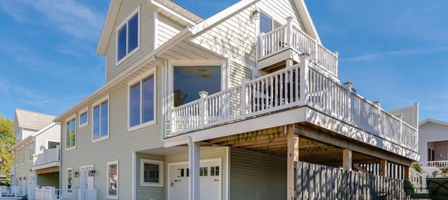 Beachfront Luxury Home-NEW Private Heated Pool, Lake View, Firepit, Game Room in South Haven