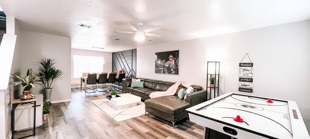 Beautiful/Spacious house in Houston