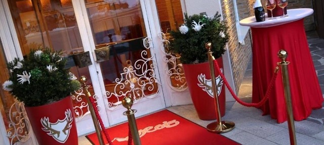 Berghotel Hois: Suite with balcony in Winkl