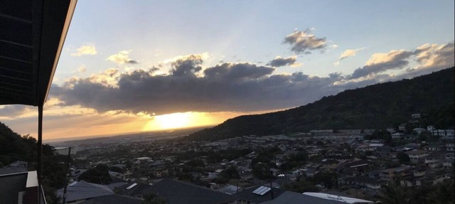 C. Beautiful! Lush Valley, Ocean & Mtn Views in the heart of Honolulu in Honolulu