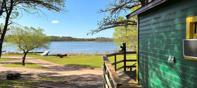 Cabin 5 at Green Valley Resort on Seventh Crow Wing in Nevis