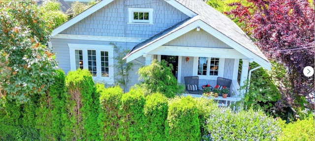 Centrally located private studio in Chemainus in Chemainus