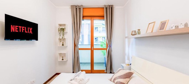 Certosa Charm Milano - Private Parking by InnStay in Milan