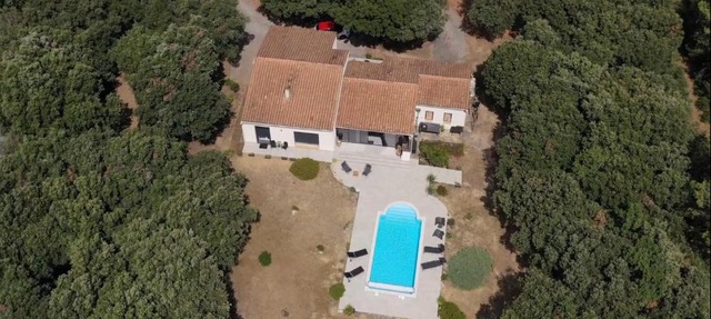 Chambre d'hôte à La maison du petit bois 4 étoiles in Ventenac-Cabardès