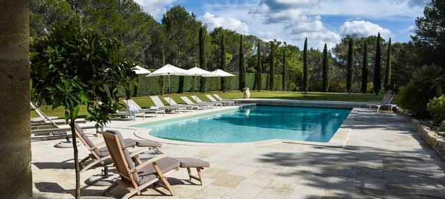 Charming Mas in Provence near Aix in Rognes