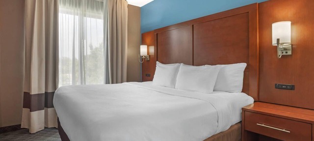 Comfort Suites Huntersville near Lake Norman in Huntersville