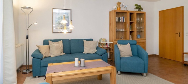 Comfortable vacation apartment with terrace and access to the heated pool in Zingst in Zingst