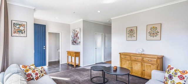 Comfy 4BR Home w/Mt. Wellington View Zodiak Stays in Auckland