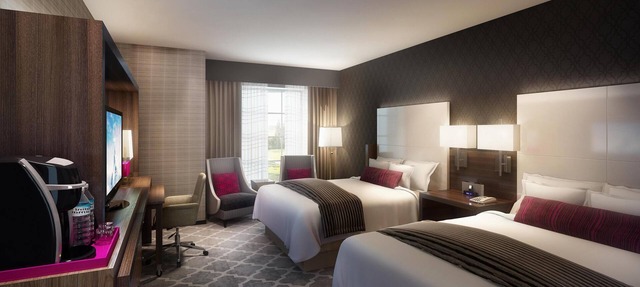 Connecting Double Queen Courtyard View-Steps to Graceland -Perfect for Families! in Memphis