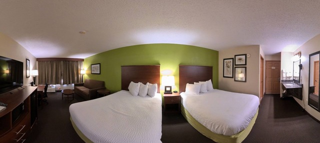Coratel Plus Suites by Jasper Black Riverfalls - Deluxe 2 Queen Beds Non-Smoking in Black River Falls